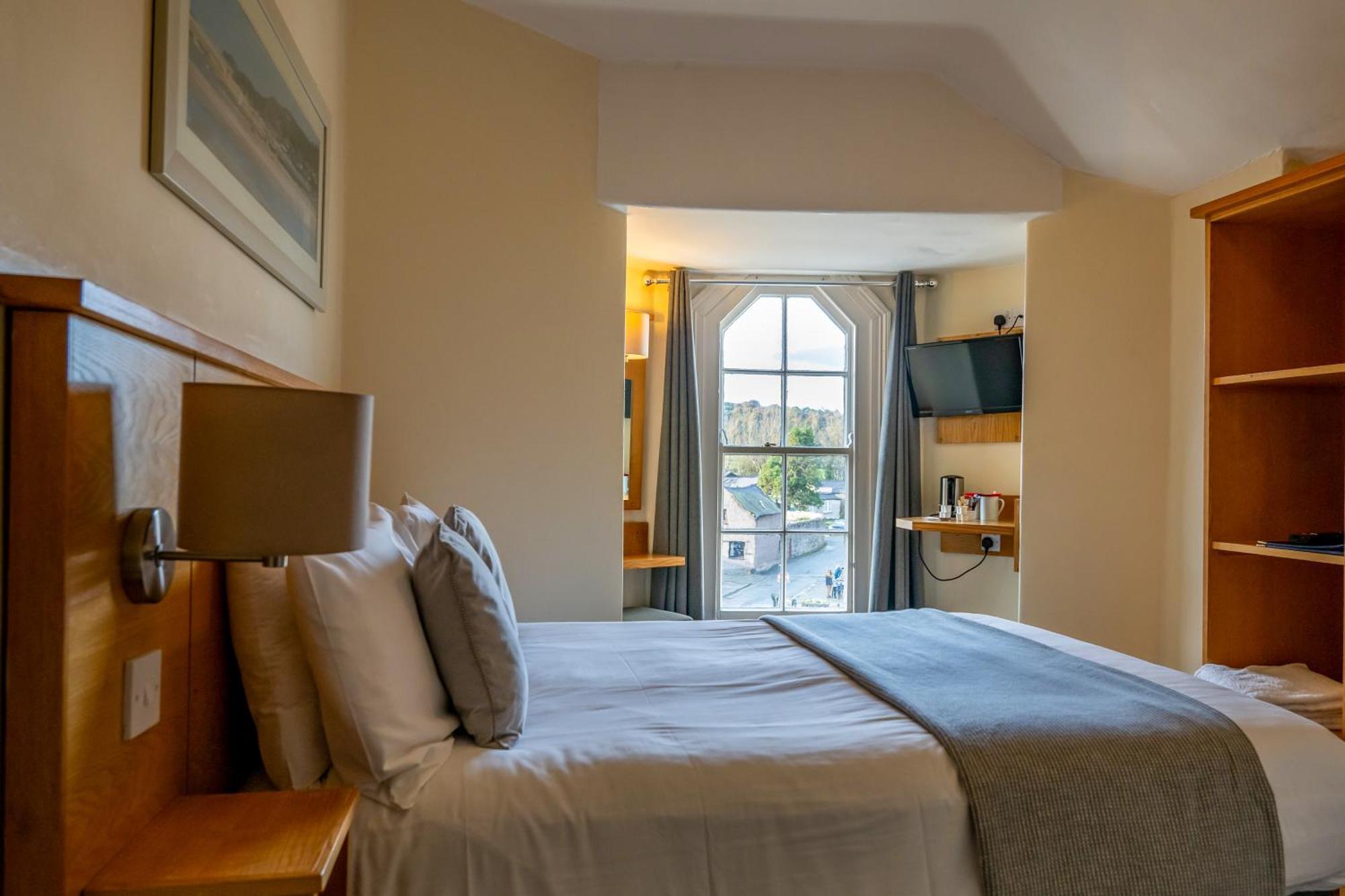 Hotel Castle Court à Beaumaris Extérieur photo